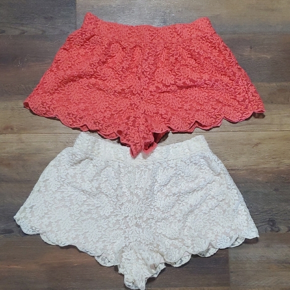 Free People Coral and Cream Floral Lace Shorts - Picture 9 of 13